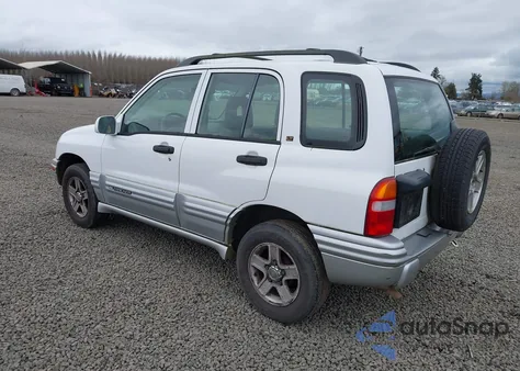 2002 Chevrolet Tracker Hard Top Lt z USA, uszkodzony, nr VIN 2CNBJ634026941378